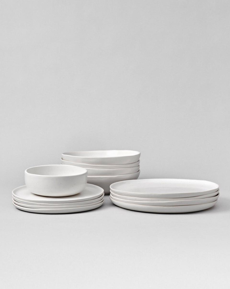 Dinnerware Set