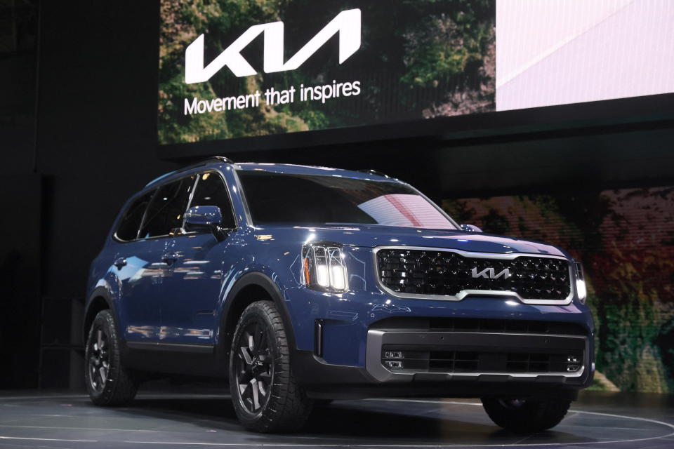 The 2023 Kia Telluride is unveiled at the 2022 New York International Auto Show, in Manhattan, New York City, U.S., April 13, 2022. REUTERS/Brendan McDermid