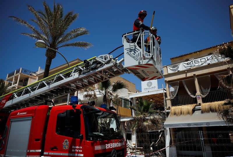 Medusa Beach Club building collapses in Palma de Mallorca