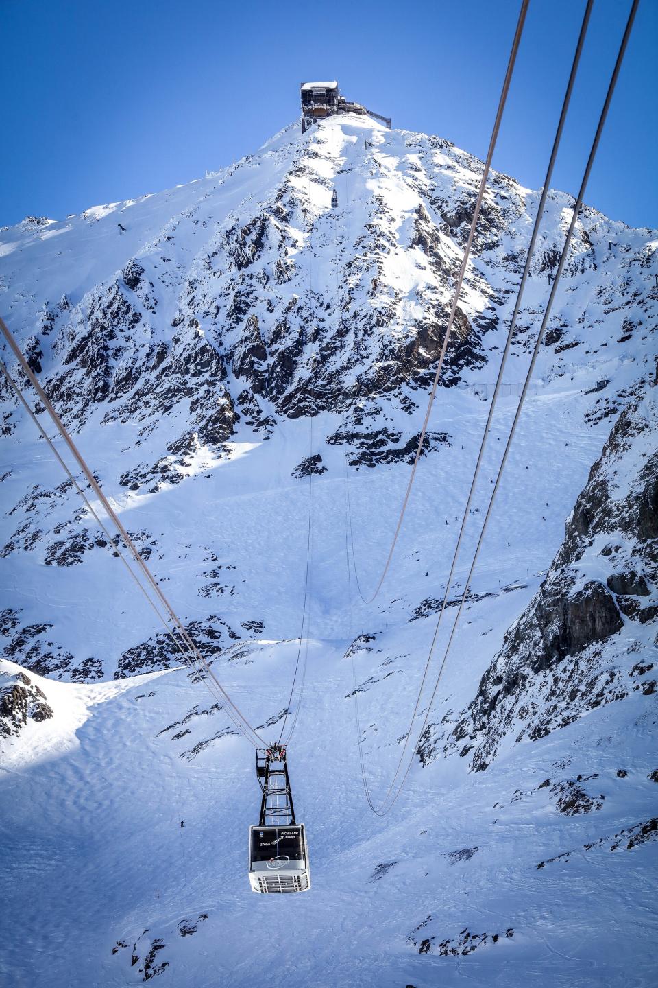 slopes of alpe d'huez