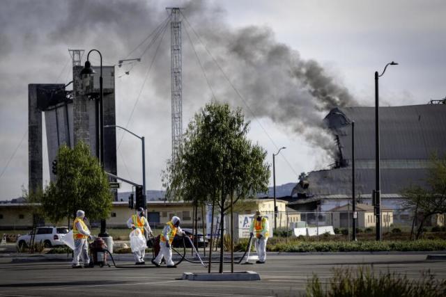 Mopping can create air pollution that rivals city streets, Science