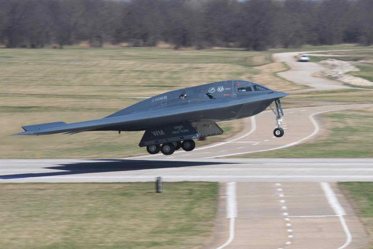 Air Force Finally Clears Crashed B-2 from Runway Amid Ongoing Safety  Investigation