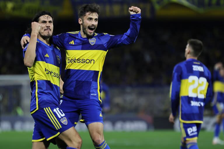 Cavani, Saracchi y Zenón, autores de los tres primeros goles de Boca