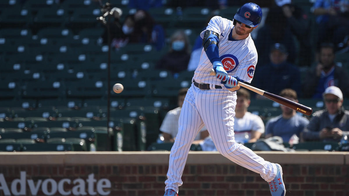 Cubs' Happ hits Cardinals catcher Contreras in head with follow-through,  then gets hit by pitch