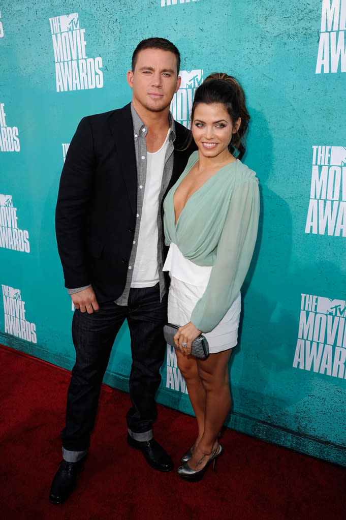 Channing Tatum and Jenna Dewan arrive at the 2012 MTV Movie Awards.