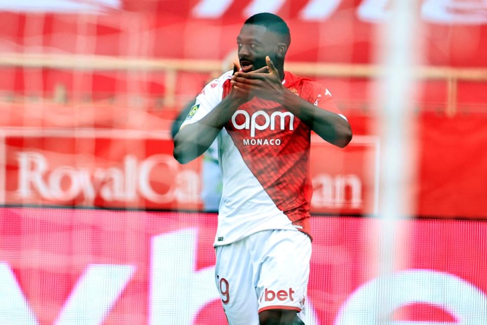 Juventus challenge Milan for Monaco star Fofana