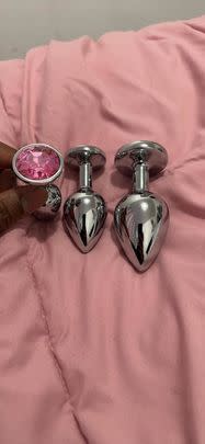 36% off a set of metal butt plugs decorated with a rhinestone base