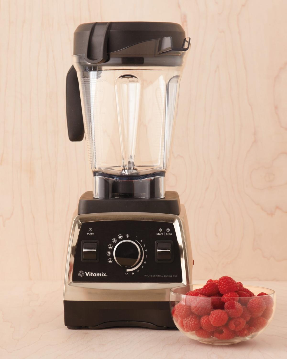 Cuisinart - Hurricane 2.25 Peak Horsepower Blender