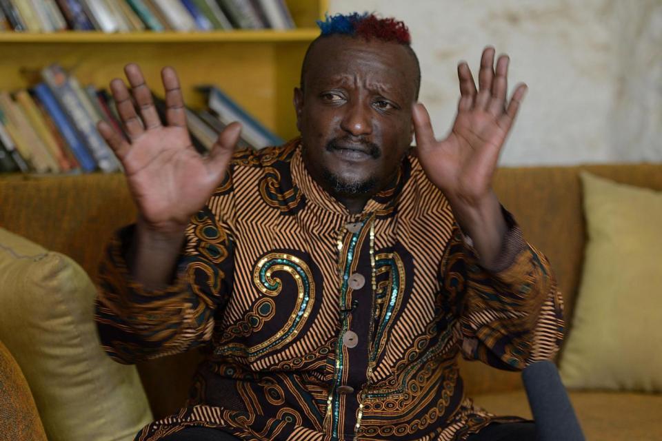Kenyan author Binyavanga Wainaina who published a story onlinethat announced his sexual orientation (AFP/Getty Images)