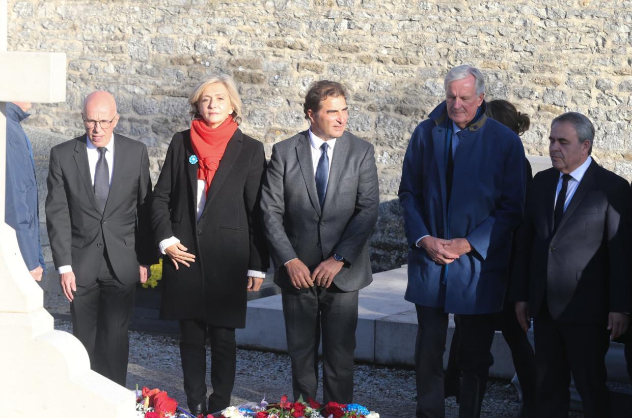 Les candidats au Congrès LR au cimetière de Colombey-les-Deux-Églises le 9 novembre 2021 - FRANÇOIS NASCIMBENI / AFP