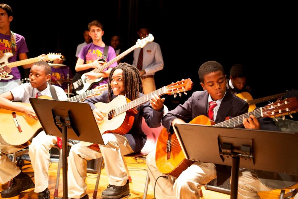 Young Musicians Unite is one of 39 Miami arts organizations to receive funding from the Pérez CreARTE Grants Program.