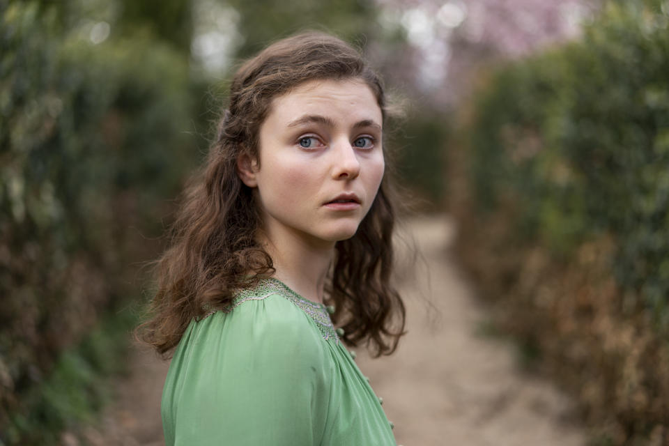 Life After Life stars Thomasin McKenzie as Ursula.