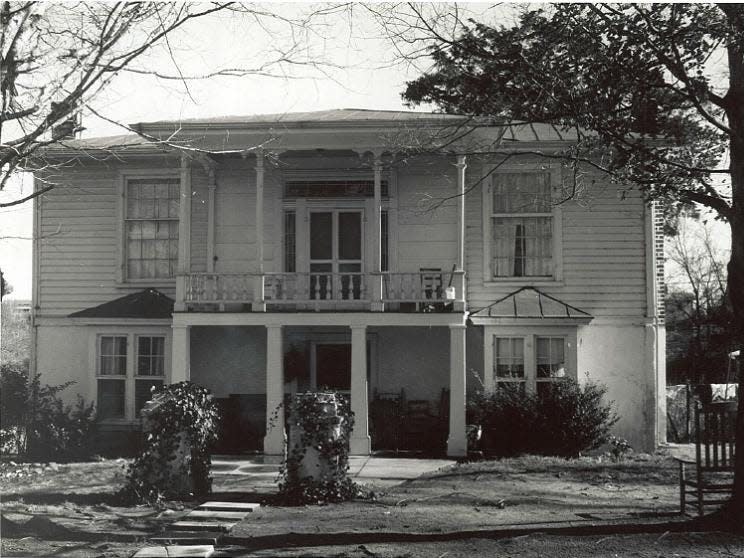 Gordon-Brandon House