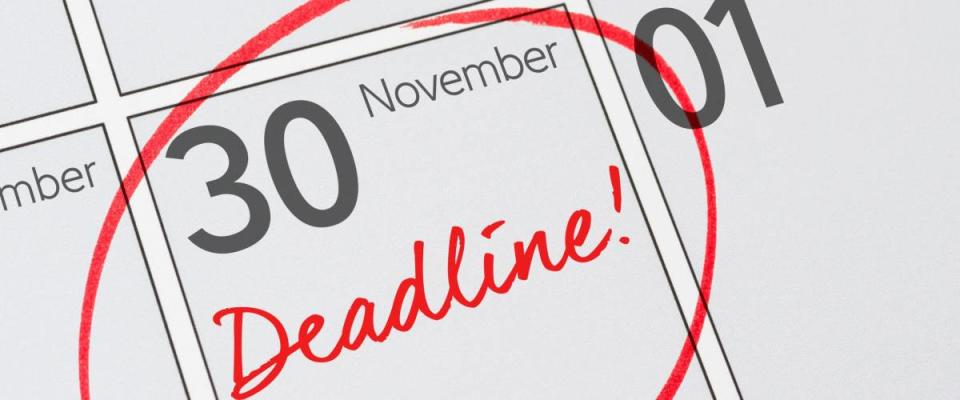 Deadline written on a calendar - November 30