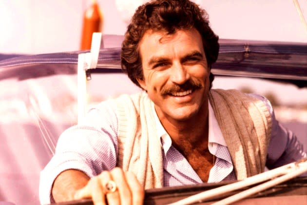 Tom Selleck Paid ‘Magnum P.I.’ Crew $1,000 Bonuses Out of His Salary ...