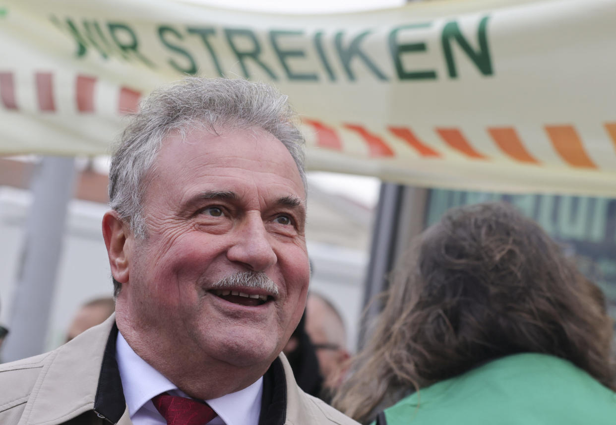 Streik für kürzere Arbeitszeiten bei der Bahn – wo Tausende Arbeitskräfte fehlen. Der Chef der Lokführer-Gewerkschaft GDL, Claus Weselsky. - Copyright: Picture Alliance