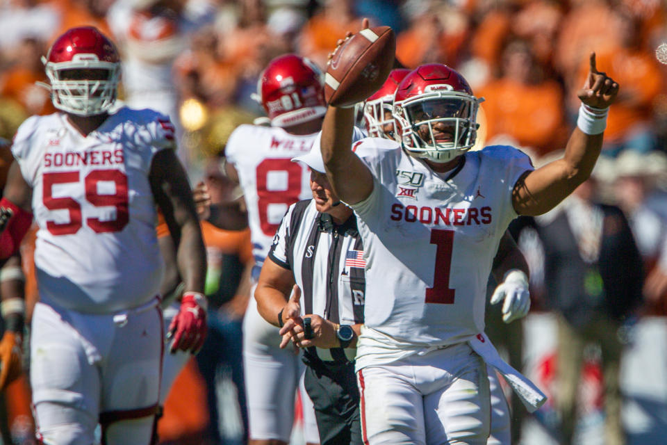 Jalen Hurts put up great numbers at both Alabama and Oklahoma in his college years. (William Purnell/Icon Sportswire via Getty Images)