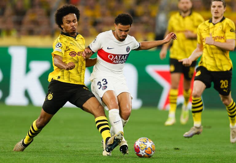 Karim Adeyemi y Warren Zaire-Emery, uno de los duelos en el infierno de Westfalen; Borussia Dortmund cerró invicto su participación en condición de local en la Champions League