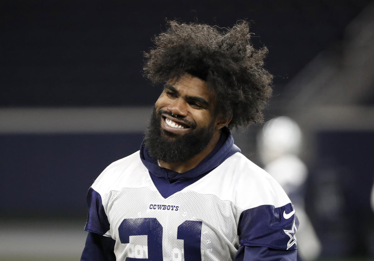 Cowboys' Ezekiel Elliott signs $90m extension to become NFL's richest back, Dallas Cowboys