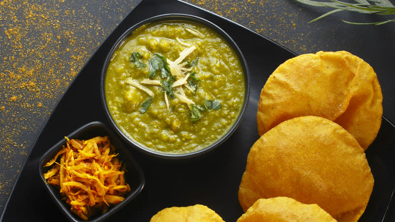 chutney aloo and masala puri 