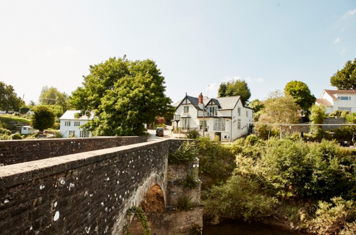 This 200-year-old country inn has six graceful rooms (Newbridge on Usk)