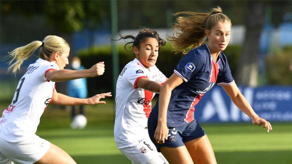 Pictured here, Jordyn Huitema in action for her French club, PSG. 