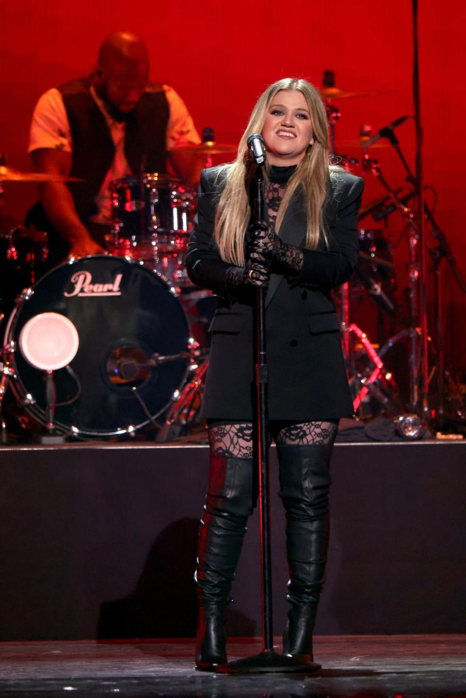 Kelly Clarkson performs at the  2023 iHeartRadio Music Festival in Las Vegas, Nevada.
