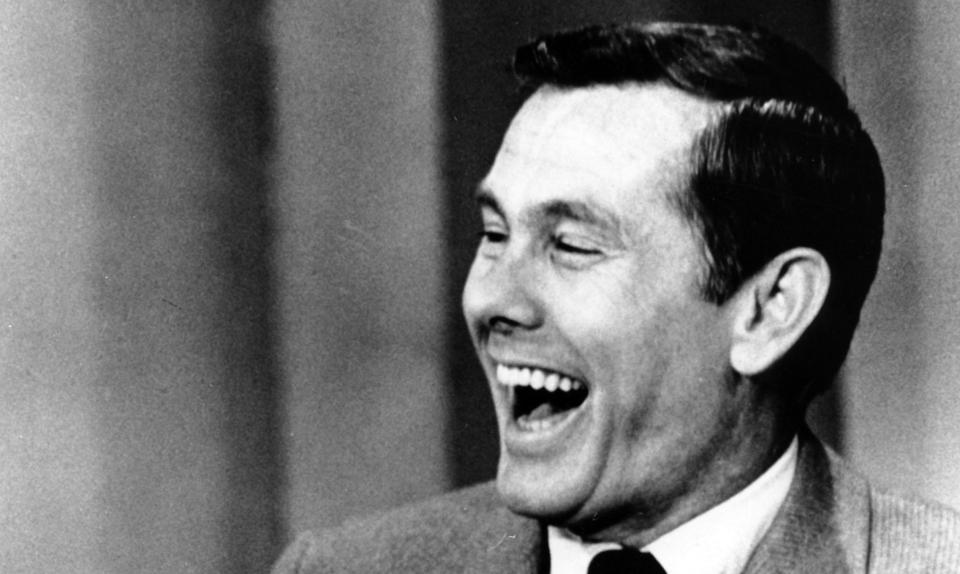 Carson on a 1967 episode of 'The Tonight Show' (Photo: NBC/Courtesy Everett Collection)