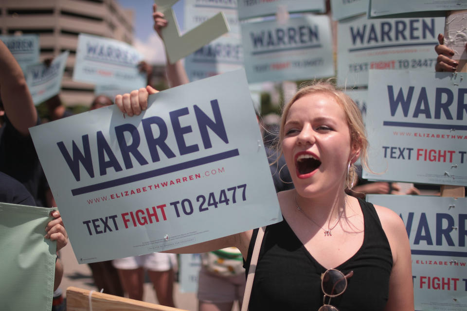 CEDAR RAPIDS, IOWA - JUNE 09: Supporters of Democratic presidential candidate Senator Elizabeth Warren (D-MA) wait for her to arrive at the Iowa Democratic Party's Hall of Fame Dinner on June 9, 2019 in Cedar Rapids, Iowa. Nearly all of the 23 Democratic candidates running for president were campaigning in Iowa this weekend. President Donald Trump has two events scheduled in the state on Tuesday.  (Photo by Scott Olson/Getty Images)