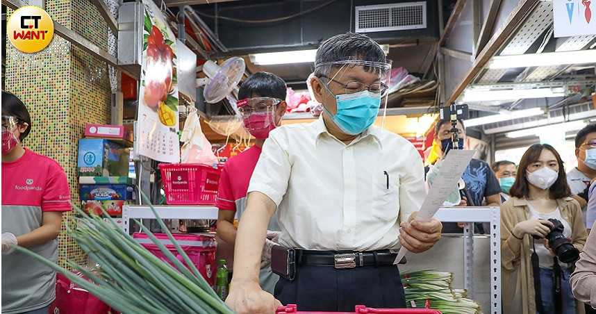 柯文哲反省自己之前開嗆王必勝，改說「人家來幫忙就說感恩，這樣就好，還講一堆。」（圖／記者焦正德攝）