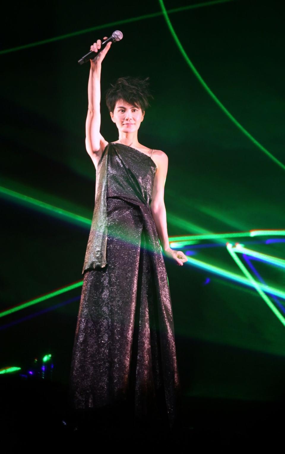 December 23, 2011 styled by Titi Kwan, on-stage in Xi An, China