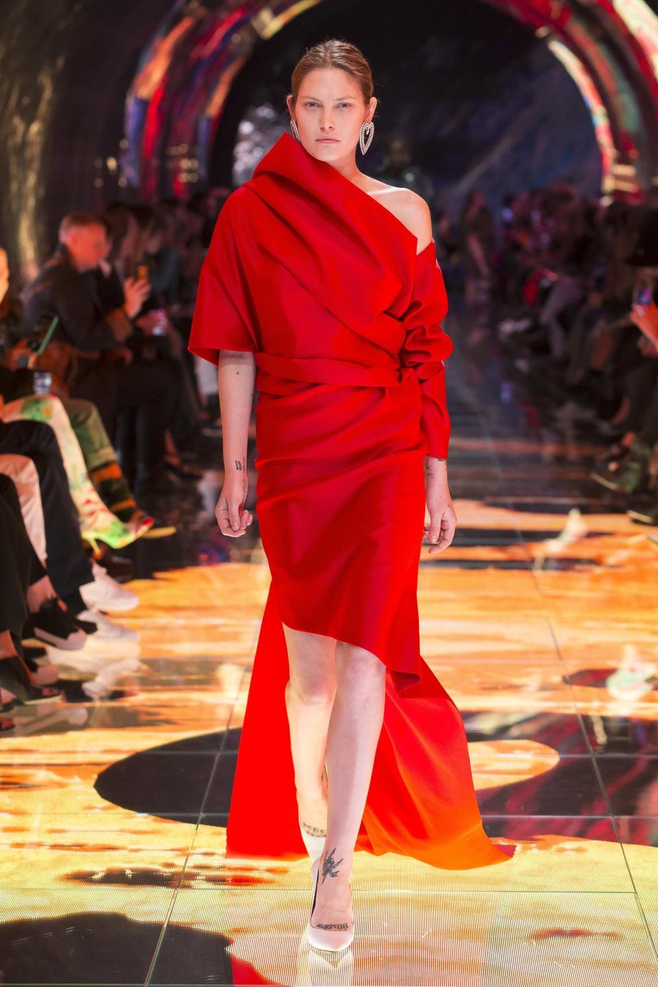 25 Fabulous Runway Dresses That Will (Hopefully) Dominate Awards Season