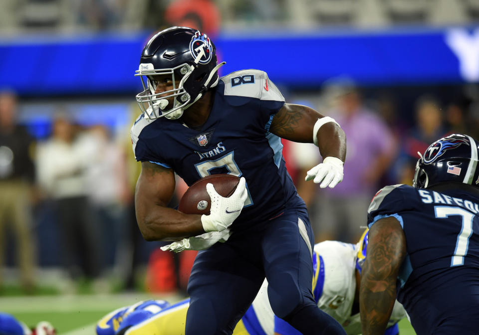 Tennessee Titans Running Back Adrian Peterson (8) 