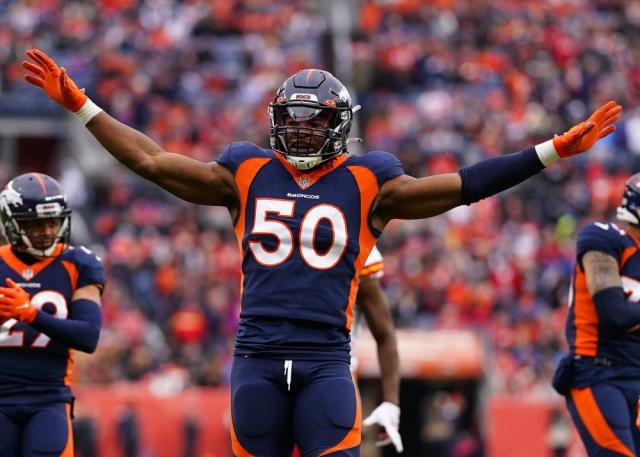 Photos: Broncos draft picks Nik Bonitto and Greg Dulcich make their first  trip to Denver