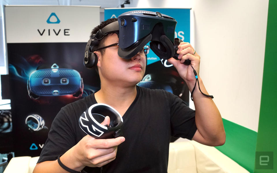 HTC Vive Cosmos