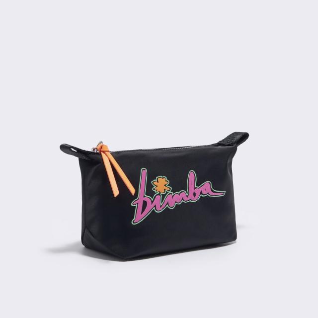 Las bolsas más creativas y lujosas de Bimba y Lola tienen