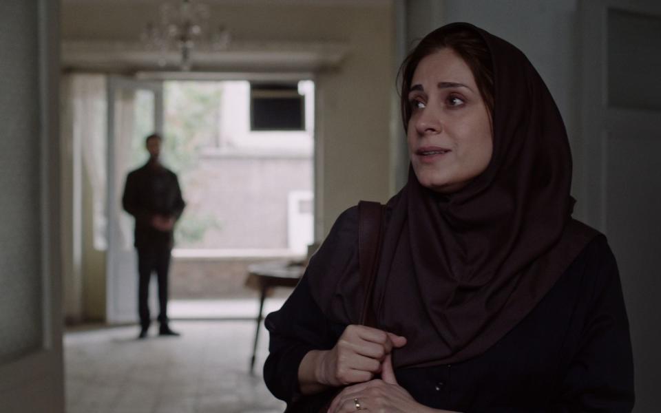 Minas (Maryam Moghaddam) Ehemann wurde aufgrund eines falschen Vergeltungsurteils hingerichtet, nun sucht sie nach ein wenig Genugtuung. (Bild: Amin Jafari)