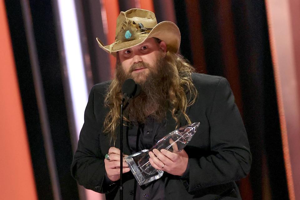 Chris Stapleton accepts the Male Vocalist of the Year award onstage at The 56th Annual CMA Awards at Bridgestone Arena on November 09, 2022 in Nashville, Tennessee.