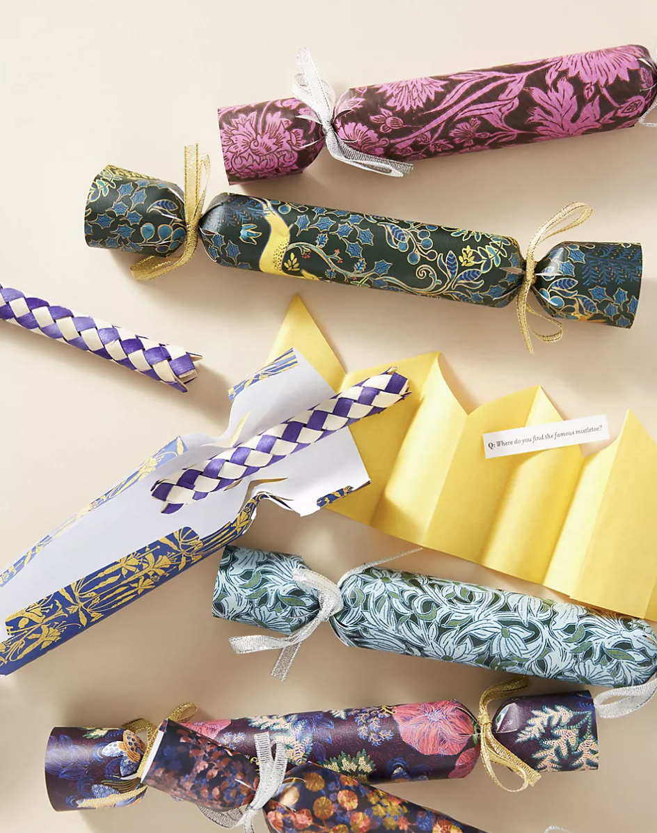 Enchanted Party Crackers Set