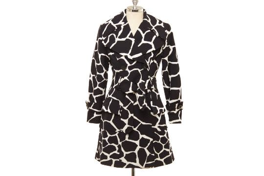 Dolce & Gabbana black and white giraffe print trench coat. (PHOTO: Hotlotz)