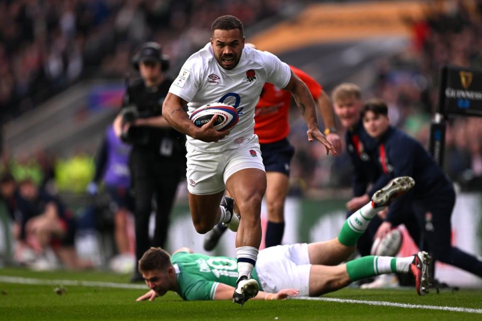 Ollie Lawrence powered over for England’s opening try (Getty Images)