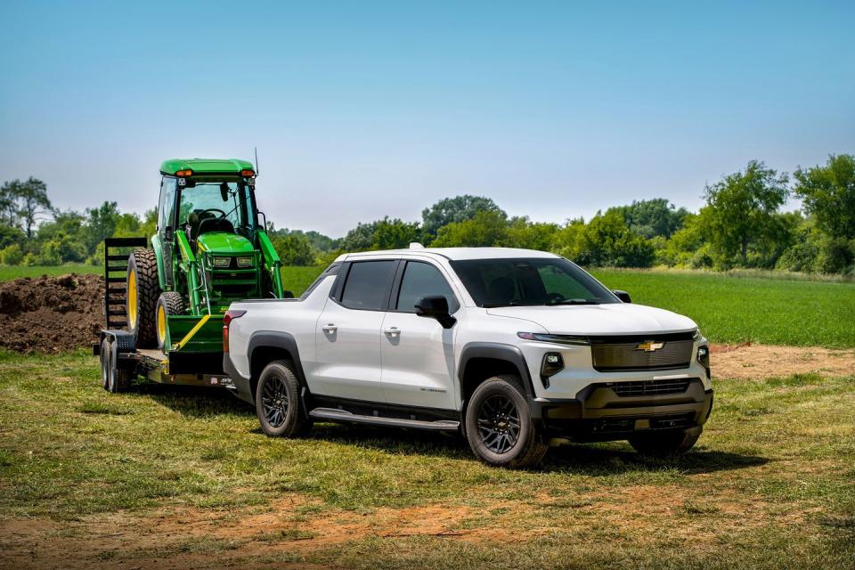 2023 chevrolet silverado ev