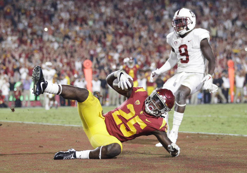 Ronald Jones II isn’t receiving enough fantasy attention. (AP Photo/Jae C. Hong)