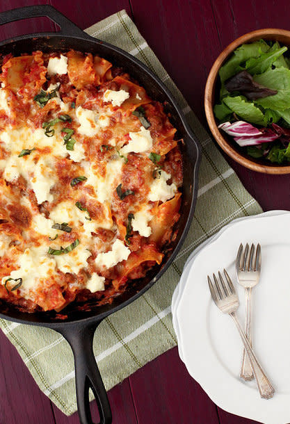 <strong>Get the <a href="http://www.annies-eats.com/2012/11/28/skillet-lasagna/" target="_blank">Skillet Lasagna Recipe</a> from Annie's Eats</strong>