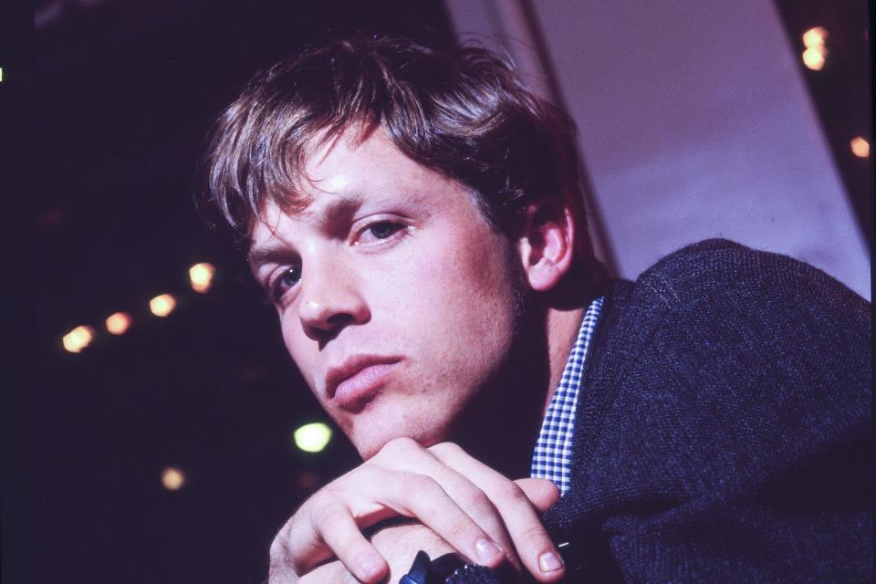 Director Todd Haynes poses with his hands folded under his chin, New York, New York, November 5, 1987. 