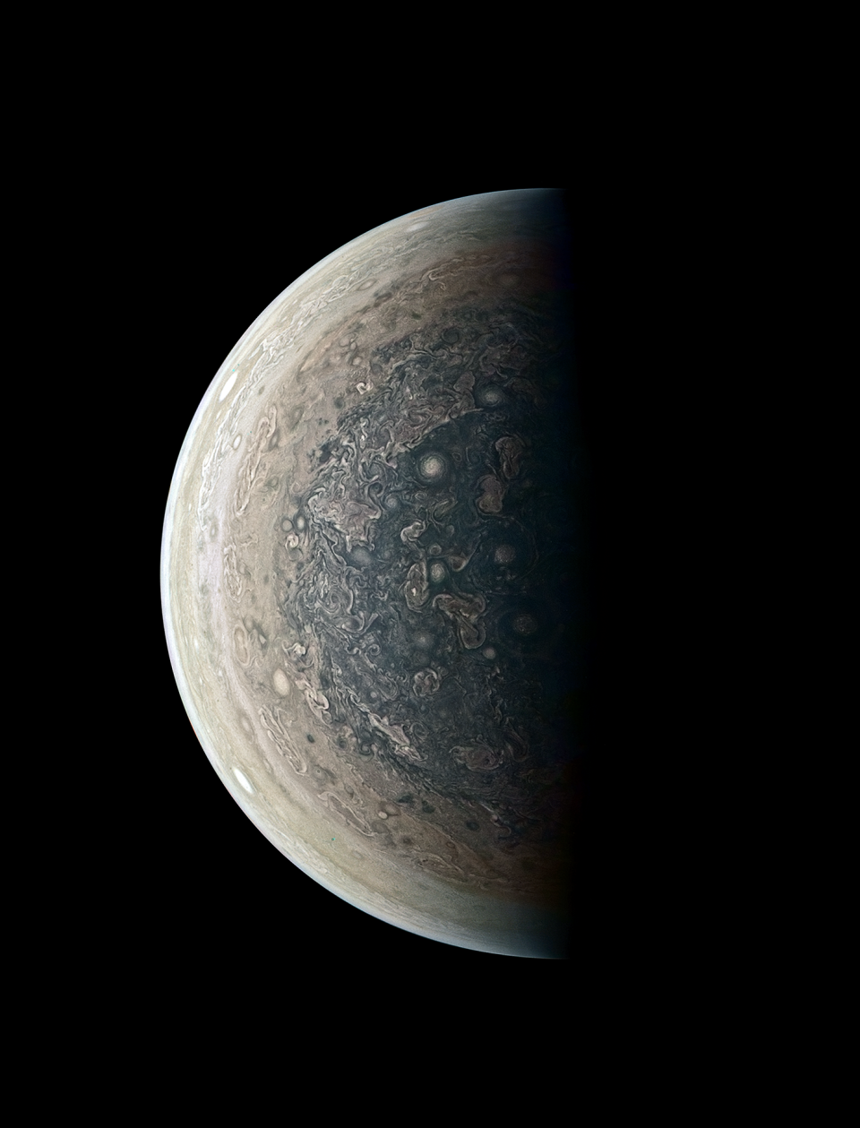 PHOTOS: NASA captures Uranus’s auroras, Jupiter’s ‘Great Cold Spot’