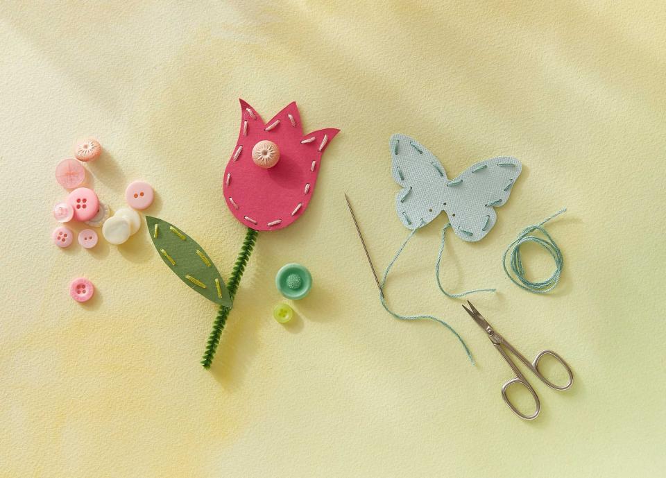 Sentimental DIY Gifts to Make Grandma for Mother's Day