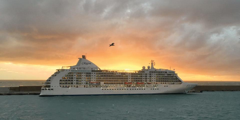 The Seven Seas Mariner sailing on water.