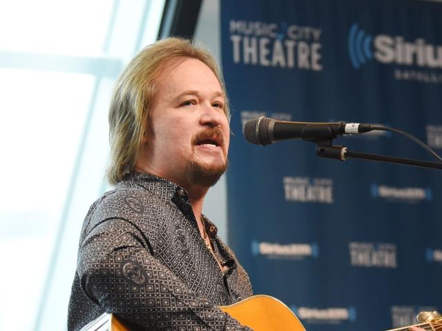 Country star Travis Tritt boycotts Anheuser-Busch beers over company’s ...