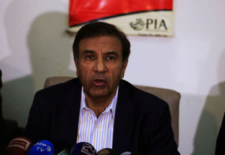 Muhammad Azam Saigol Chairman Pakistan International Airline (PIA) speakes to media in Islamabad, Pakistan, December 7, 2016. REUTERS/Faisal Mahmood